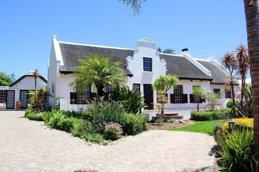 Cape Village Lodge — отель с удобным расположением в Кейптауне