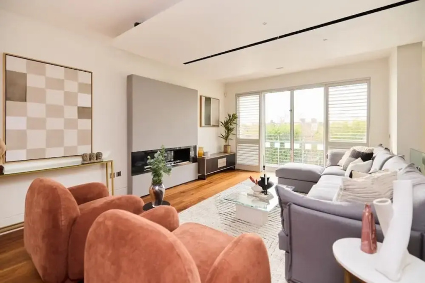 The Hampstead Garden Hideaway - 5bdr Home With Pool and Garden — отзывы гостей и цены