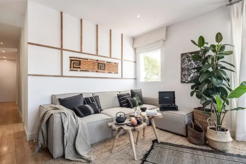 Budu - 2 Bedrooms and Terrace in Trafalgar — отель с удобным расположением в Мадриде