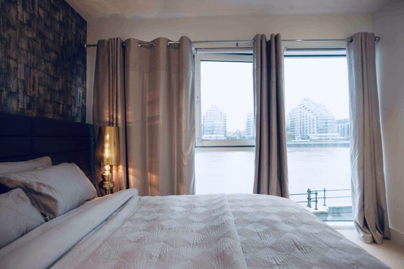 Thames Riverside Apartment in London — забронировать отель в Лондоне