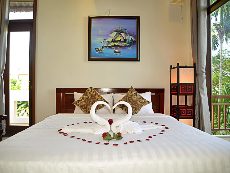 Joy Hoi An Homestay — отель с удобным расположением в Дананге