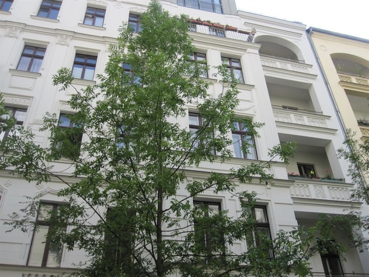 Apartments Deluxe Prenzlauer Berg — отель с удобным расположением в Берлине