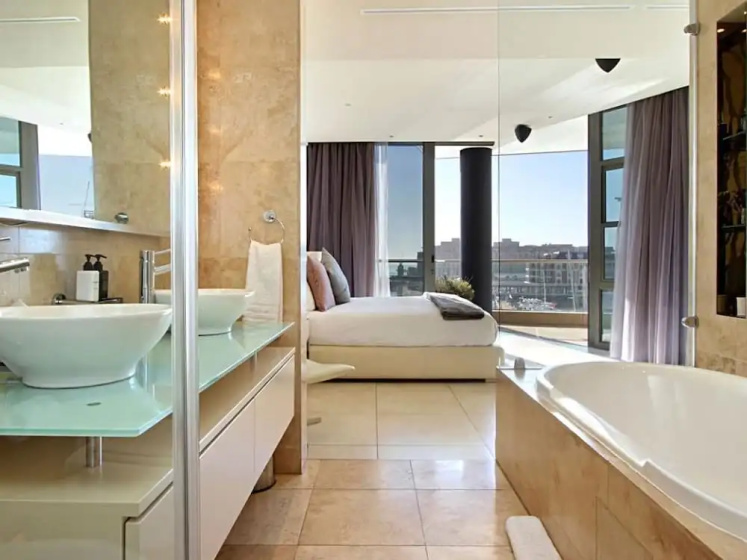 Pembroke 403 - Two Bedroom Apartment — отель в Кейптауне, Южноафриканская Республика