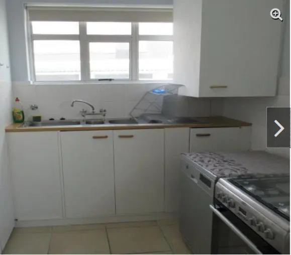 Romilly Beach Apartment — забронировать отель в Кейптауне