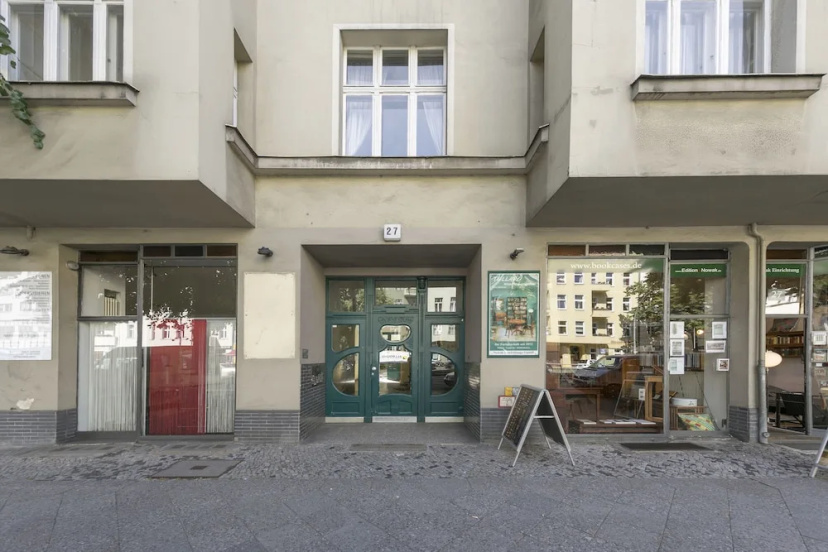 Primeflats - City Apartment Charlottenburg Berlin — отель с удобствами в Берлине