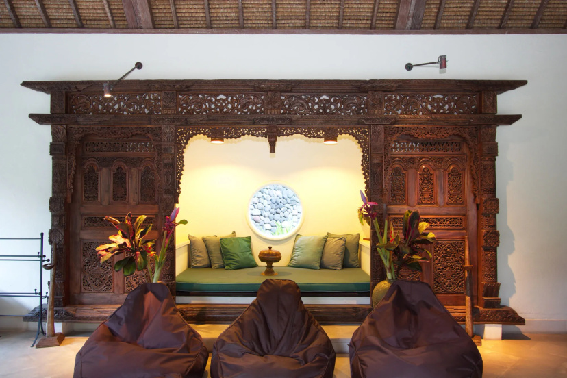 Цены на The Tirta Naga Villas в Кута