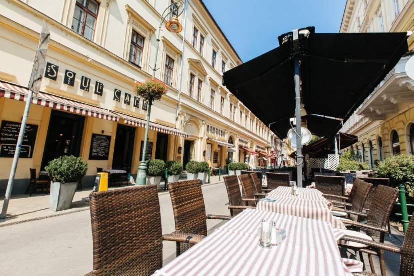 Indigo Apartment With Free Parking — комфортный отель в Будапеште