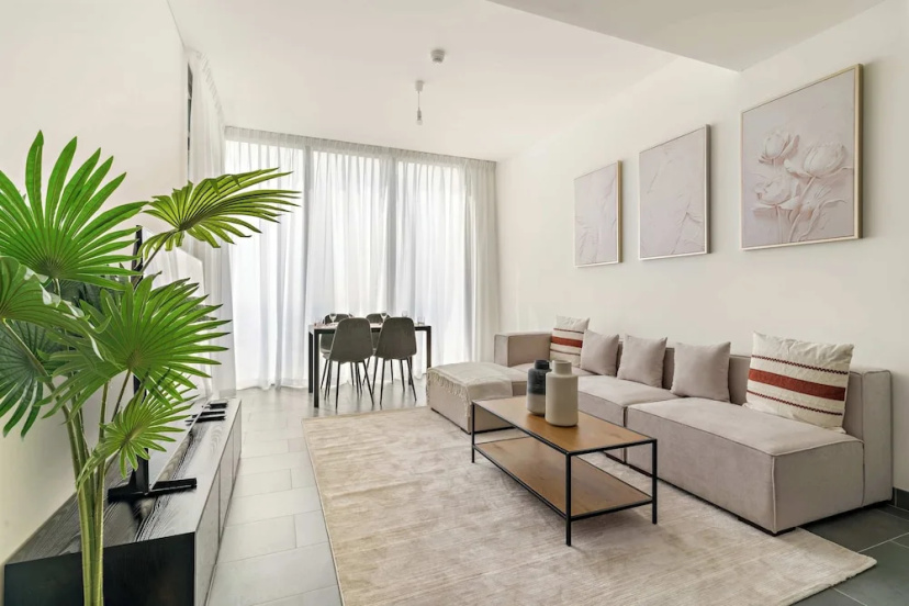 Spacious 2BR in The Crest With Pool and gym — забронировать отель в Дубае