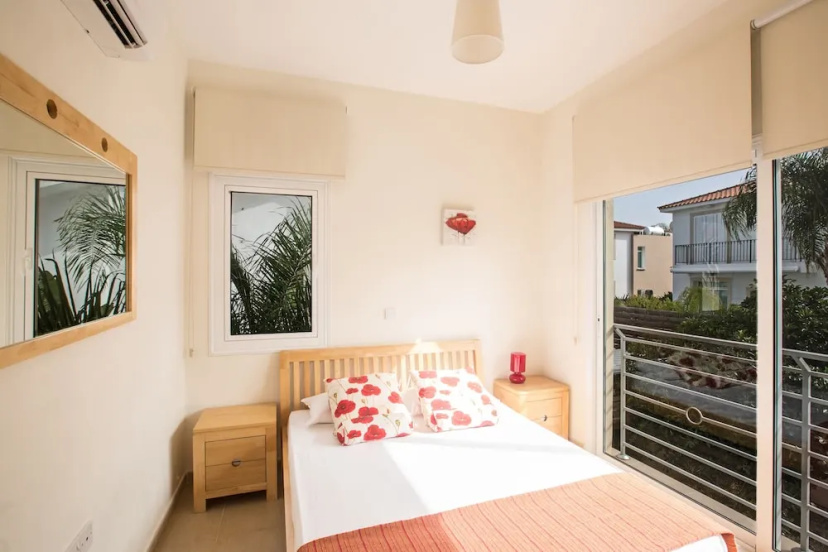 Protaras Delfini Villa Dv5 — отель с удобным расположением в Протарас
