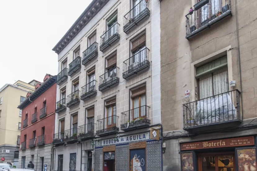 Цены на Apartamento Puerta de Toledo VII в Мадриде