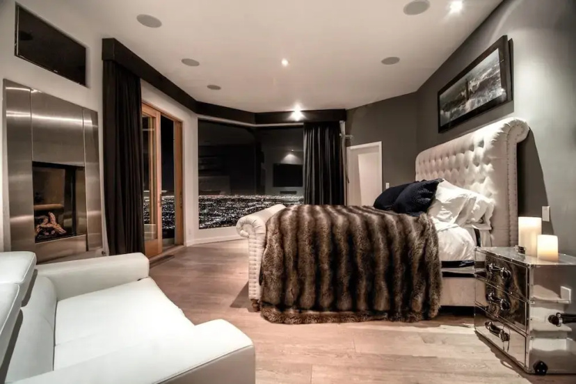 Sunset Plaza Modern 4 — отель в Лос-Анджелесе, Соединенные Штаты Америки