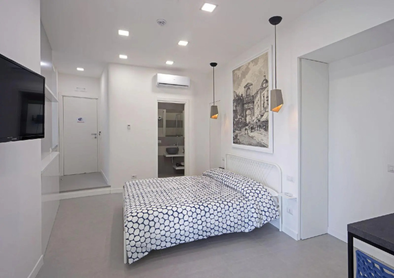 Babylon Luxury Suite & Apartments — комфортный отель в Неаполе
