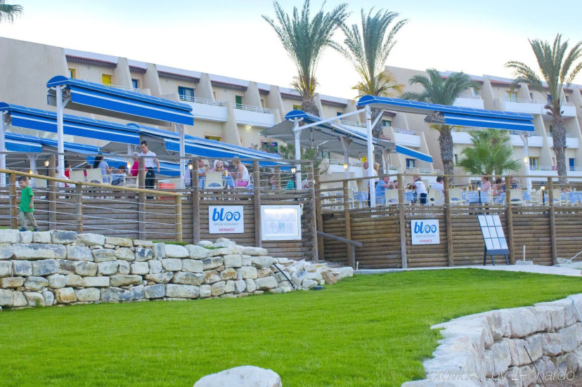 Myroandrou Beach Apartments — комфортный отель в Протарас