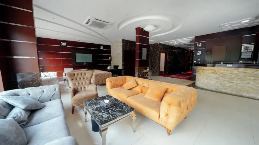 Al Masem Serviced Apartments Al Olaya - Exit 5 — отель с удобным расположением в Рияде