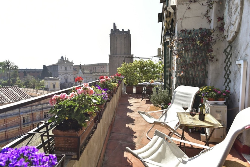 Rome at Your Feet Apartment with Terrace — отель в Риме, Италия