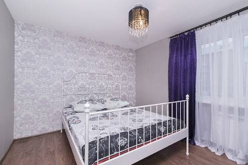 Apartment on Lunacharskogo — отель с удобствами в Екатеринбурге
