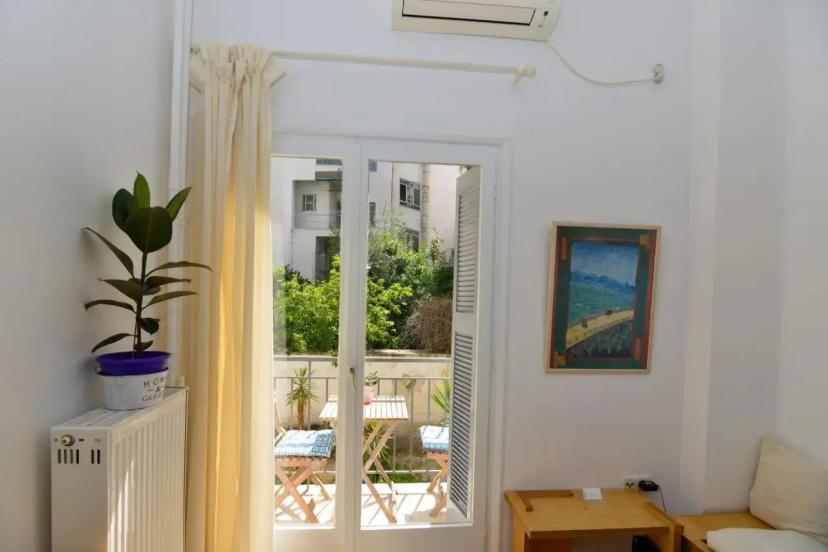 Athens cozy Studio 4 min walk to the Acropolis hil — отель с удобствами в Афины