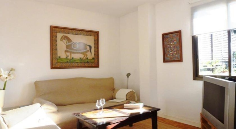 Цены на Escultor Apartments в Валенсии
