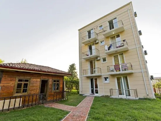 Hotel Orange - Hotel in Μπατούμι - Photo 1
