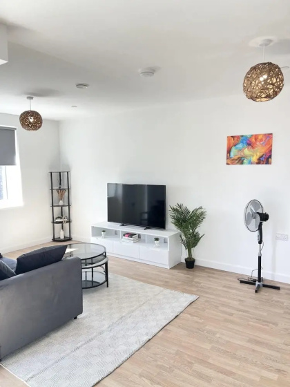 Modern, New, Amazing 2 Bed Flat in East London — отзывы гостей и цены