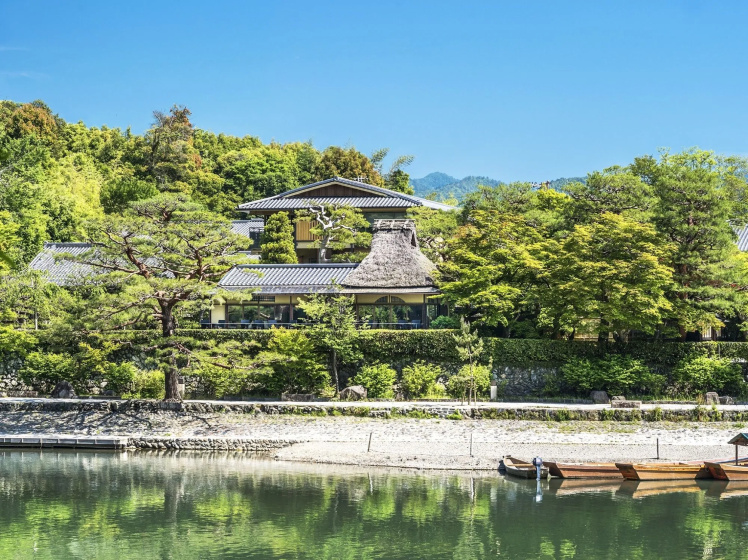Suiran, A Luxury Collection Hotel, Kyoto — отель с удобным расположением в Киото