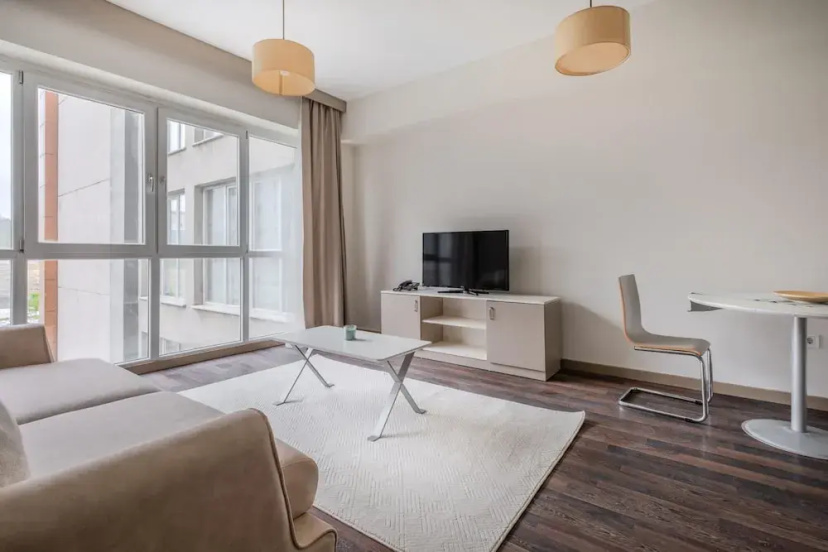 Residence 5 min to Metro 30 min to IST Airport — отель в Стамбуле, Турция