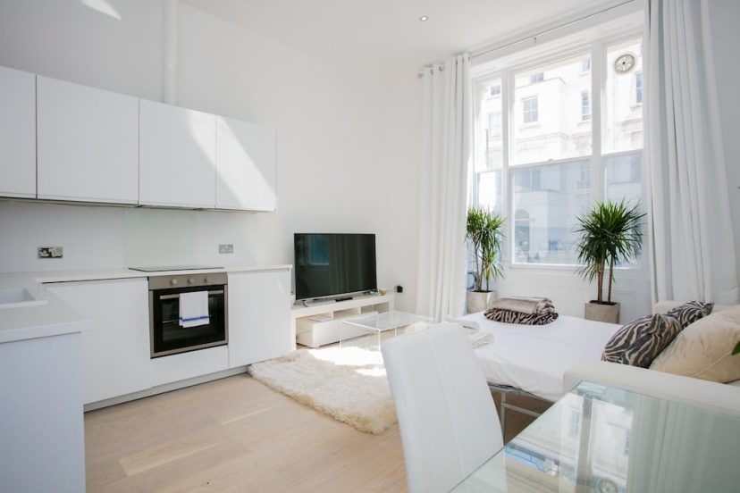 Цены на New Paddington Apartment Next to Hyde Park в Лондоне