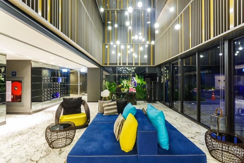 D263 - Mountain View 7th Floor Studio With Pool gym Central Patong — комфортный отель в Патонг