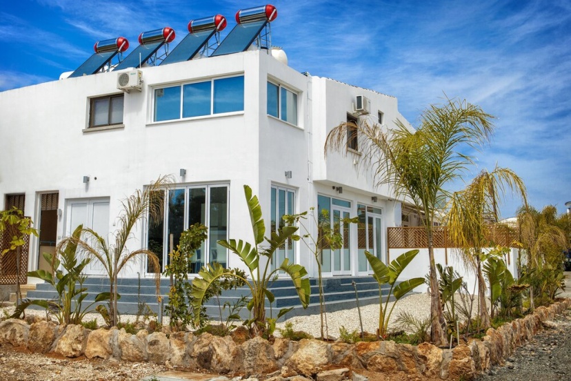 Nissi Avenue Apartment in Ayia Napa — отель в Айя-Напа, Кипр
