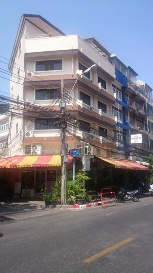 Namjaithai hostel — отель с удобствами в Бангкоке