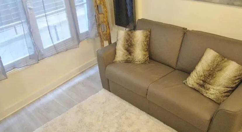 Cozy and Luxury Studio — отель с удобным расположением в Париже