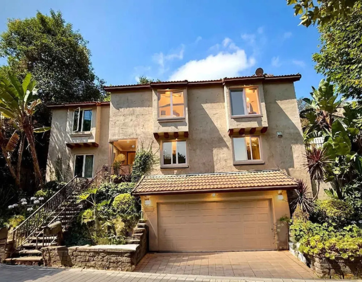 Allura Studio City Mediterranean With Private Pool — отель с удобным расположением в Лос-Анджелесе