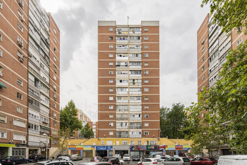 M (PMO10) Apartamento La Vaguada 2HH — отель с удобствами в Мадриде