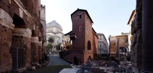Luxury And Romantic In Historic Center Campo De Fiori — комфортный отель в Риме