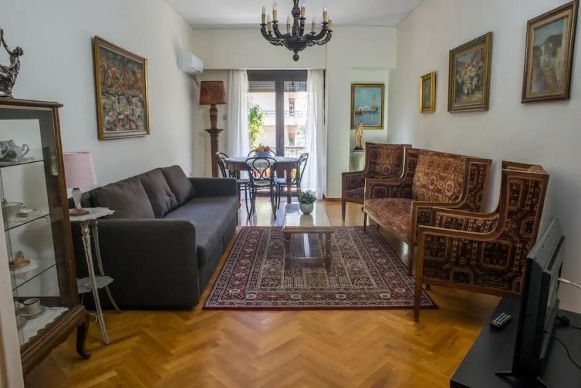 Classy and Chic 2 bedroom apartment — комфортный отель в Афины