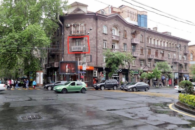 Amiryan street, 1 bedroom New Renovated, Modern apartment AM777 — отель в Ереван, Армения