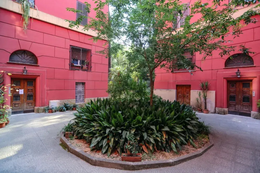 American Uni 2Br Lovely Apt — отель в Риме, Италия