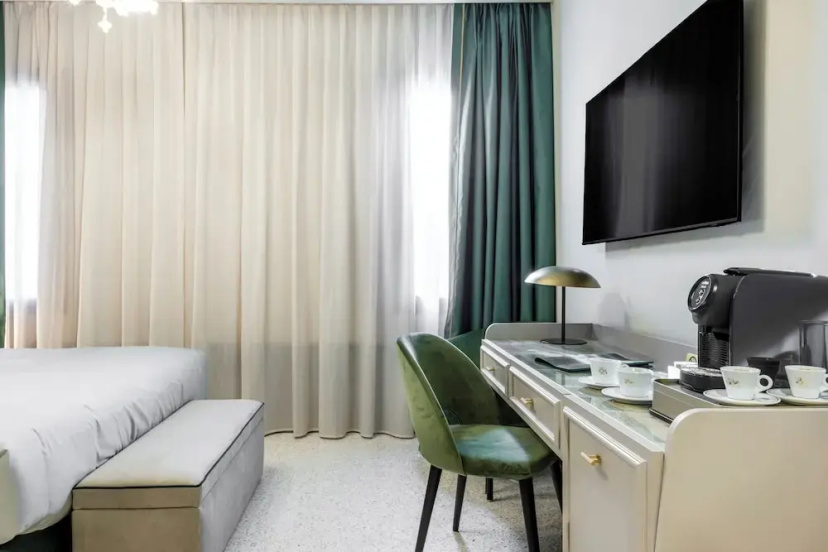 Сравните цены на Hotel Villa Viridia в Венеции