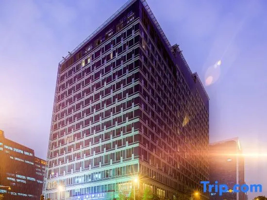 Three Gorges Serviced Apartments — отель с удобствами в Чэнду