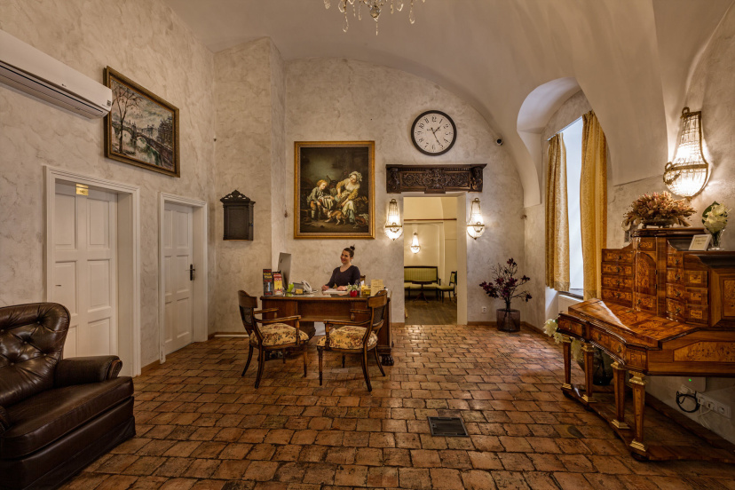 Old Town Residence by Little King — комфортный отель в Праге