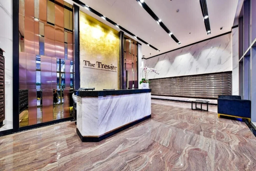 The Tresor Apartment Quan 4 — забронировать отель в Хошимине
