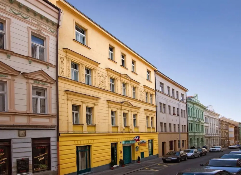 Apartment House Zizkov — отель с удобствами в Праге