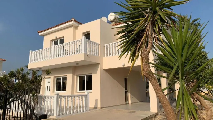 Sunrise Villa 11 in Ayia Thekla — отель в Айя-Напа, Кипр