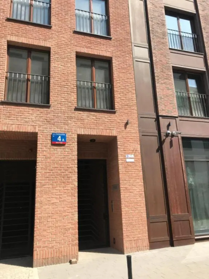Central Port Warsaw Apartment — отель с удобствами в Варшаве