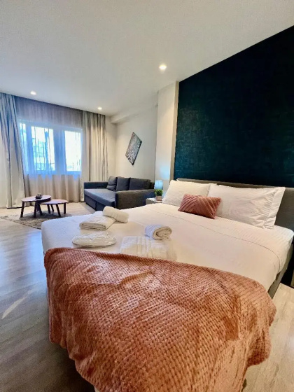 Athenian Retreat Penthouses — забронировать отель в Афины