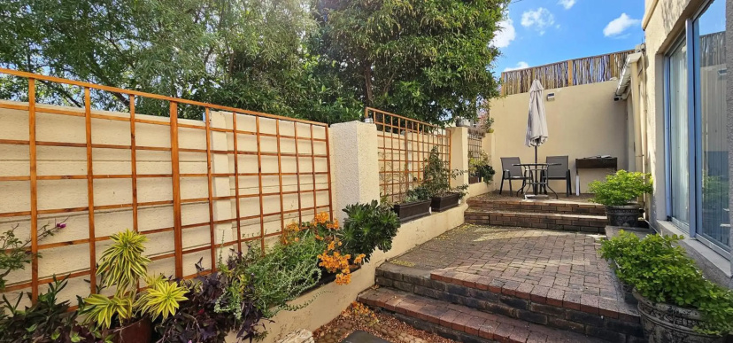 Walters Lane Apartment 1 — отель в Кейптауне, Южноафриканская Республика