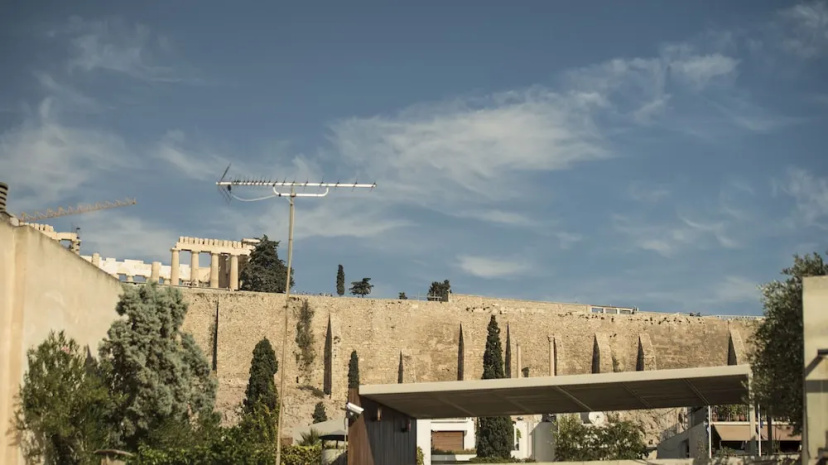 Elegant apartment under Acropolis — отзывы гостей и цены