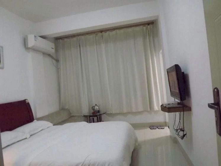 Haikou Jinyuan Garden Villa Guesthouse 1 — отель в Хайкоу, Китай