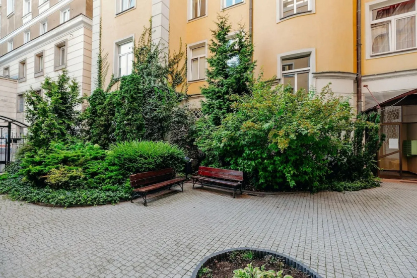 ShortStayPoland Jana Pawła B11 — забронировать отель в Варшаве