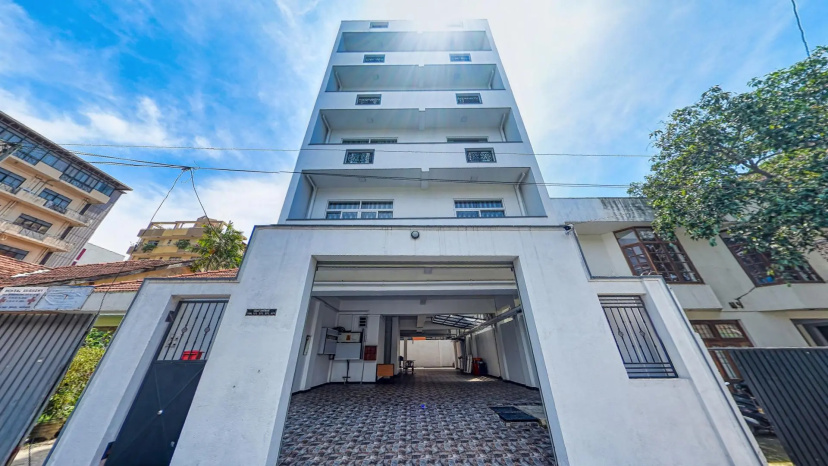 Ocean Breeze Apartment Colombo — отель с удобным расположением в Коломбо